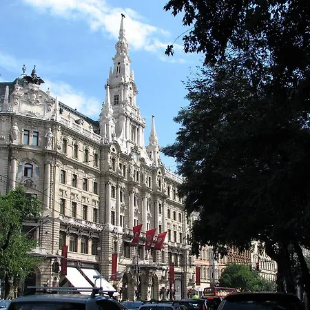 아리바 발코니 스튜디오 *