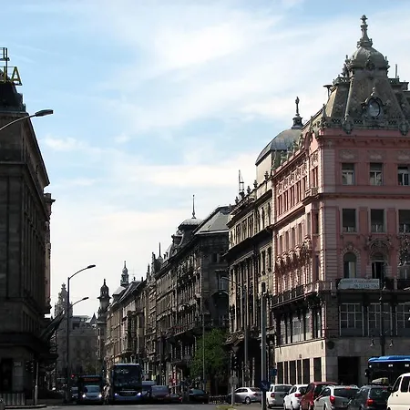 아리바 발코니 스튜디오