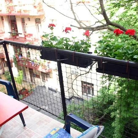Arriva Balcony